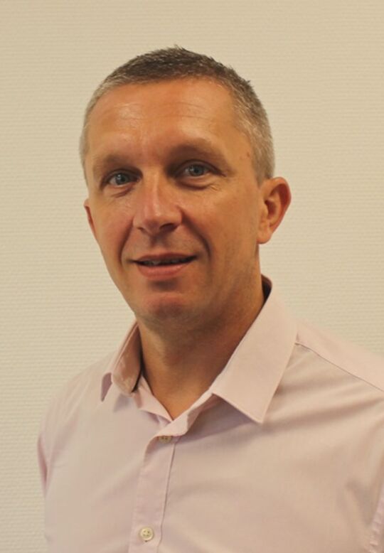  Directeur par interim